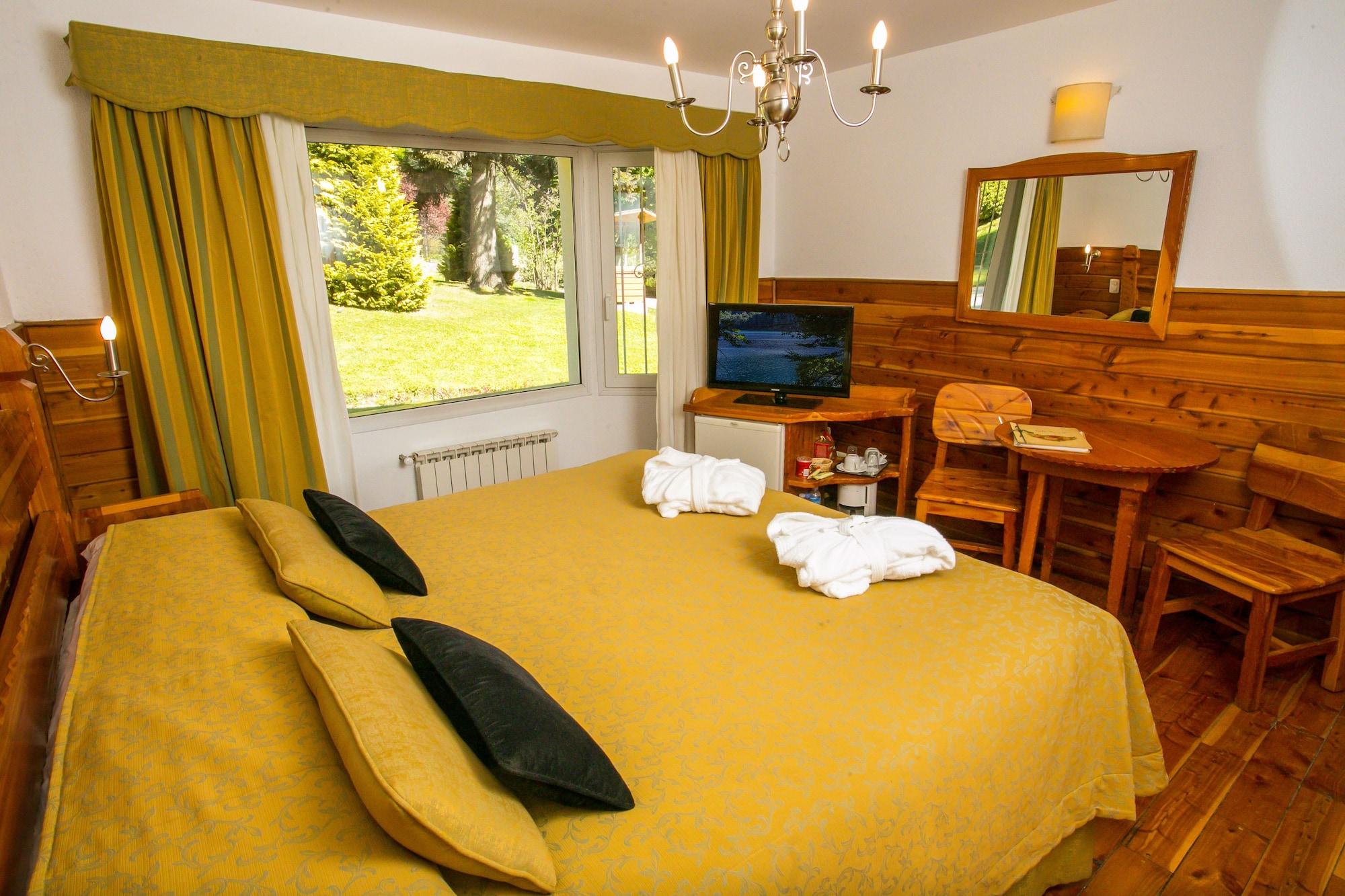 Huinid Bustillo Cabanas San Carlos de Bariloche Exterior photo
